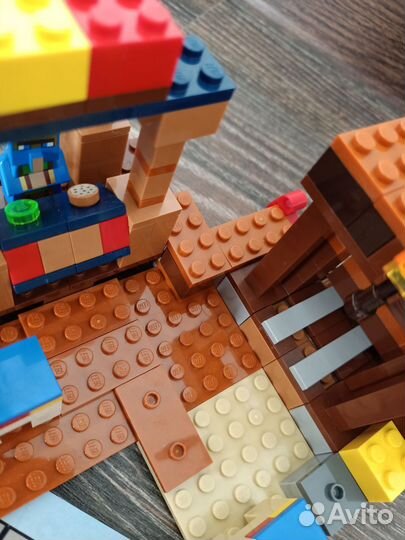 Lego Minecraft 21167 оригинал