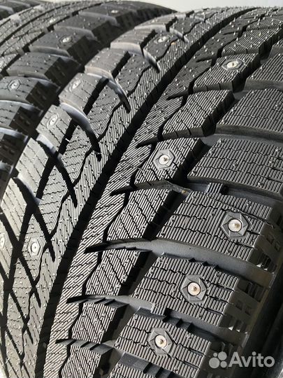 Zeta Antarctica Ice 225/40 R18