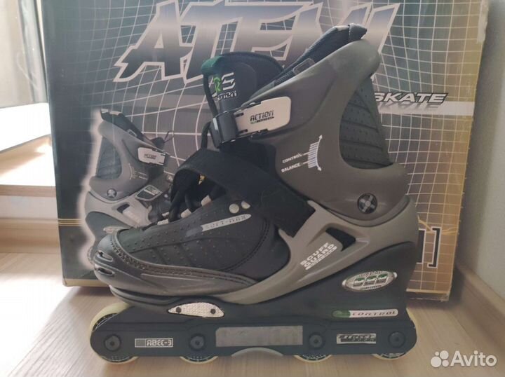 Роликовые коньки