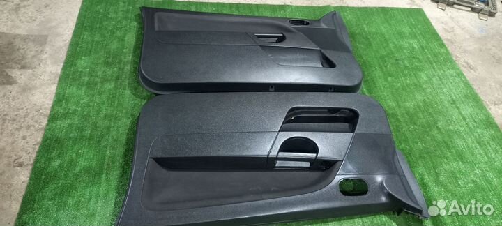 Дверные карты форд фиеста мк5 купе. Пара. передние