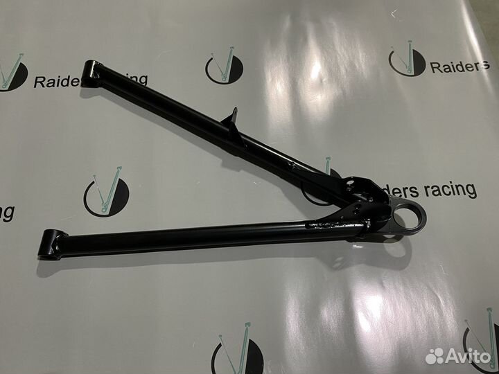 Рычаг нижний правый 36