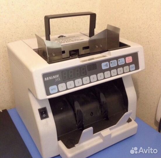 Счётчик банкнот Magner 35S