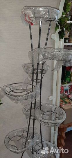 Подставки кованные