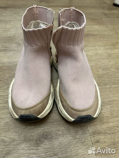 Детская обувь