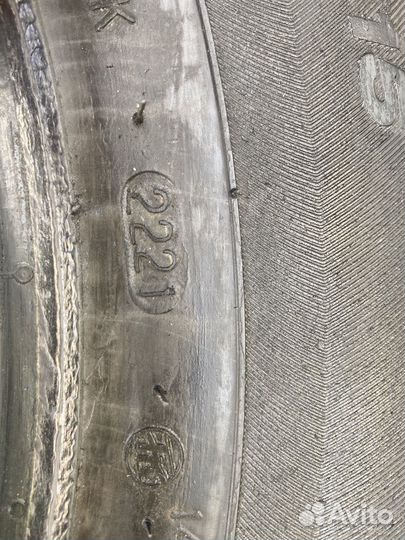 Viatti Brina Nordico V-522 195/65 R15 94S