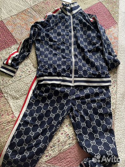 Спортивный костюм мужской gucci