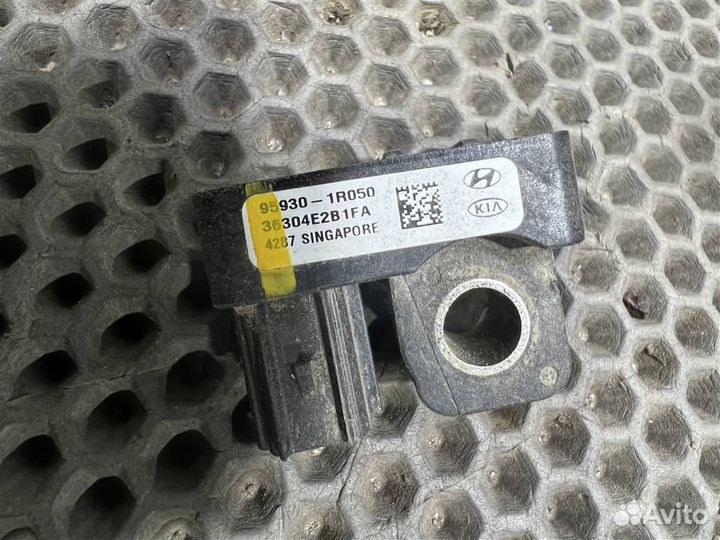 Датчик AIR BAG Hyundai Solaris 2010-2014
