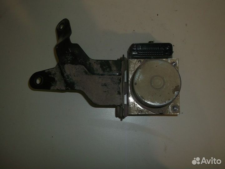 Блок ABS (насос) (Kia Cerato)