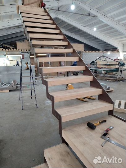 Лестницы на заказ