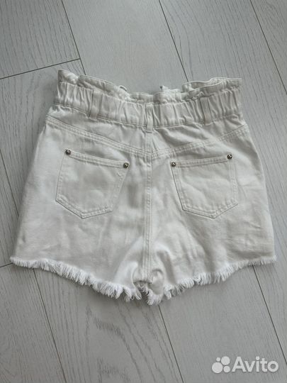 Шорты белые love republic