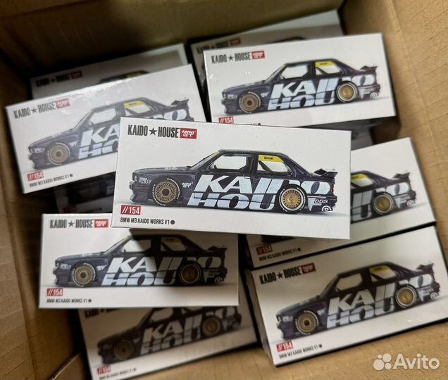 Mini GT BMW M3 kaido Works V1
