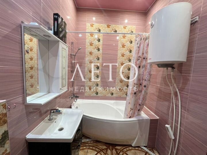 2-к. квартира, 60 м², 3/10 эт.