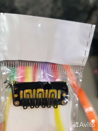 Цветные пряди для украшения волос