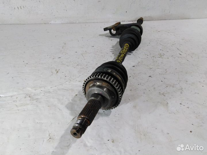 Привод передний правый