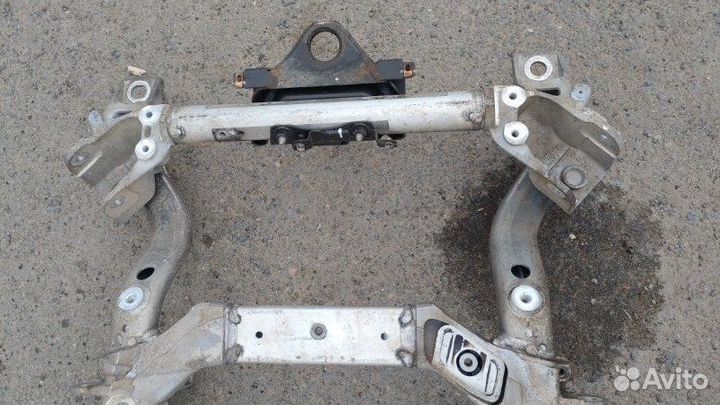 Подрамник передний Land Rover Range Rover Sport