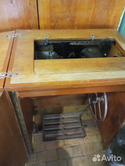 Швейная машинка