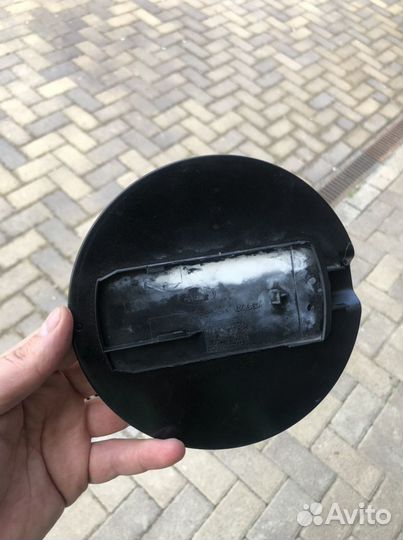 Люк бензобака