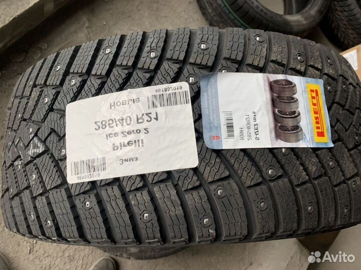 Pirelli Ice Zero 2 285/40 R21