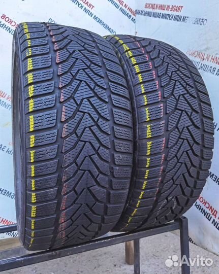 Uniroyal WinterExpert 225/45 R17 91H