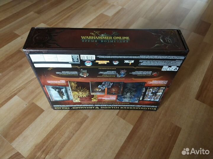 Коллекционный набор Warhammer Online