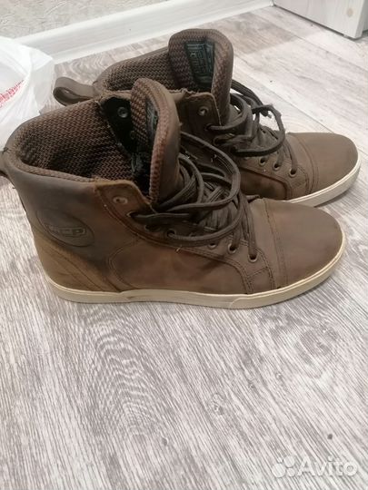 Мотоботы mcp