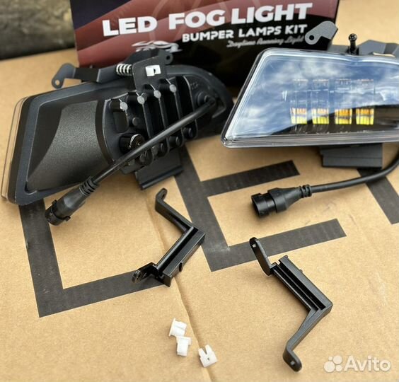 Противотуманные фары LED Hyundai accent жел/бел