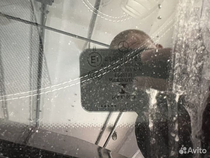 Оригинальное лобовое стекло w213