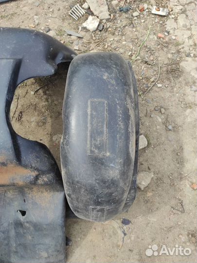 Подкрылок daewoo nexia