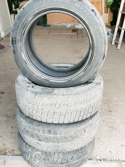 Bridgestone Blizzak Revo GZ 205/55 R16