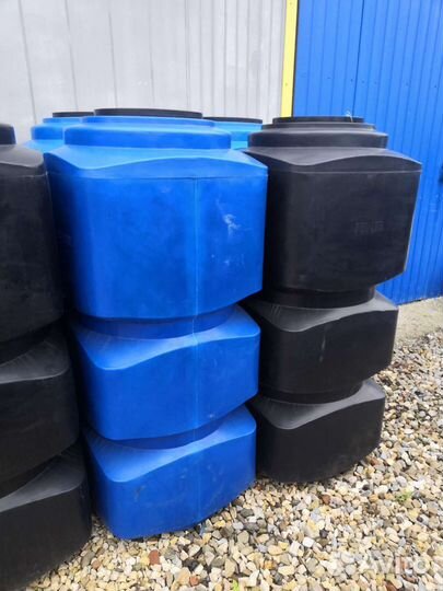 Емкость для воды vert Р 750 литров (sterh)