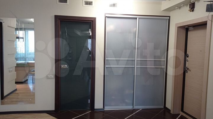 2-к. квартира, 104,2 м², 18/27 эт.