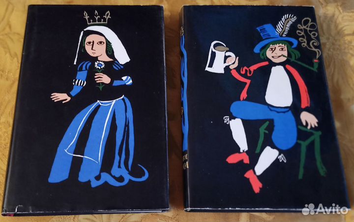 Продам сказки Гримм и Гауф подарочное издание