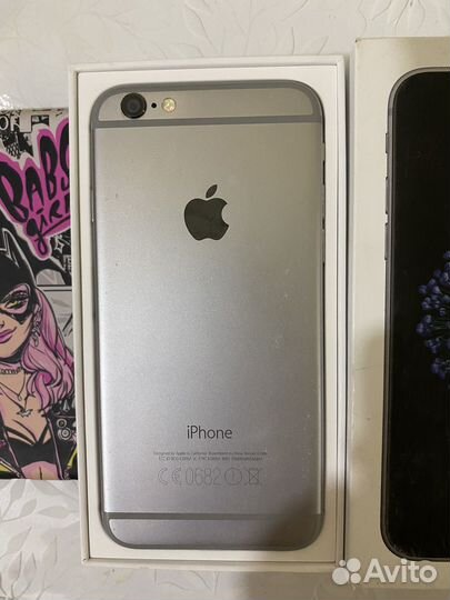 Телефон iPhone 6