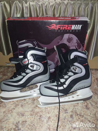 Коньки хоккейные, 40 р-р