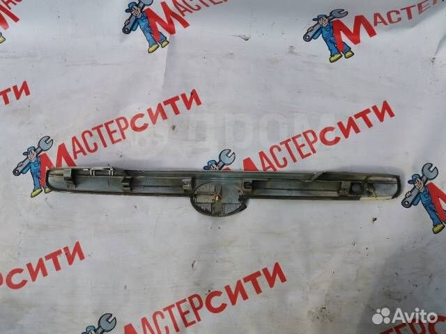 Накладка на дверь багажника Toyota Corolla Fielder