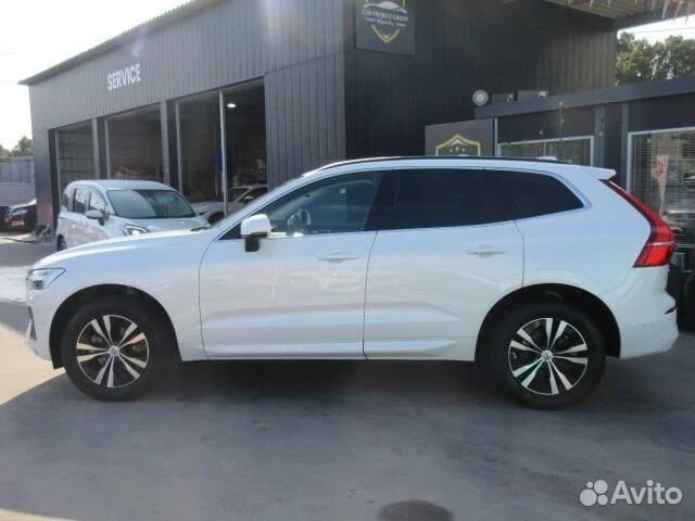 Volvo XC60 2.0 AT, 2022, 21 000 км