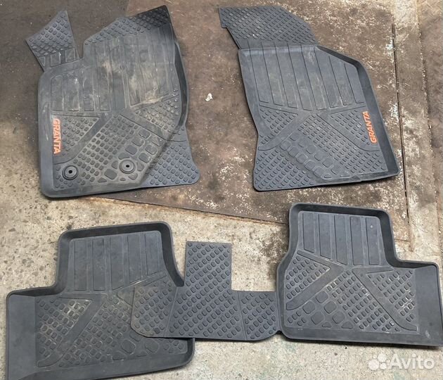Коврики в машину