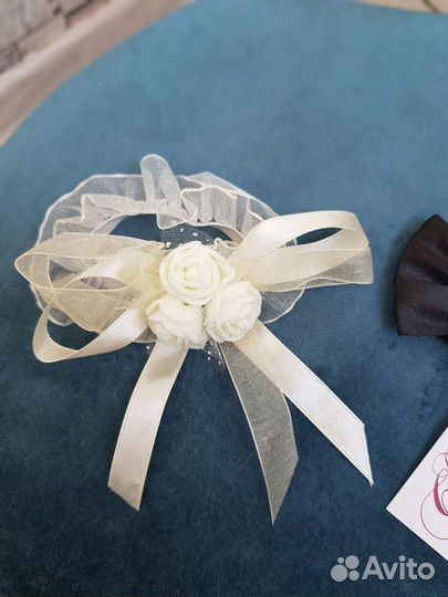 Украшения на бокалы жениха и невесты и подвязка не