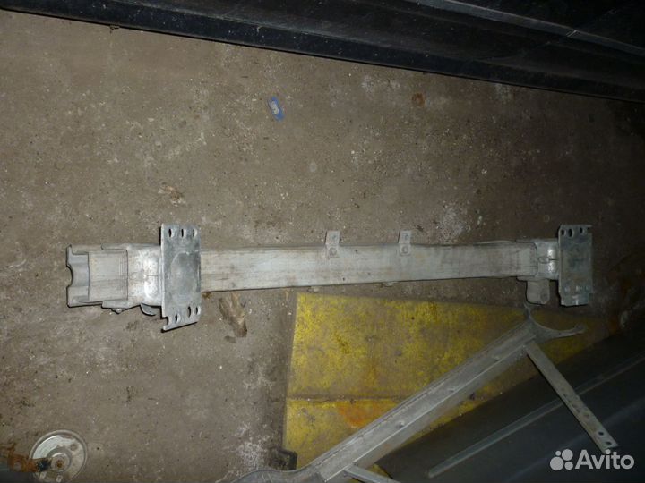 Усилитель переднего бампера Audi A8 D3