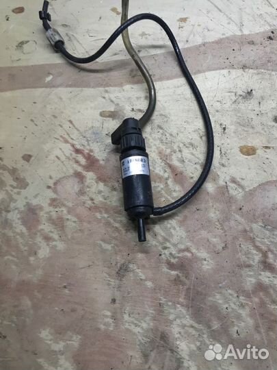 Насос стеклоомывателя Mercedes Sprinter W901 OM611