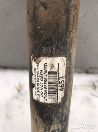 Peugeot 308 задний амортизатор