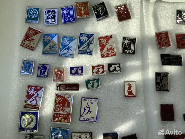 Зеркальные значки СССР. Свердловск