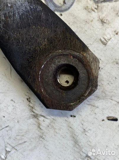 Кронштейн турбины Volkswagen Golf 4