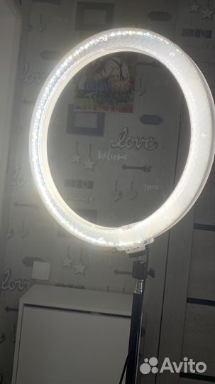 Кольцевая лампа