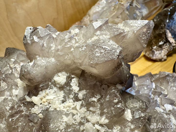 Аметистовый дымчатый кварц Дальнегорск