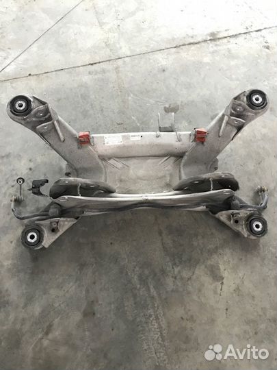 Подрамник задний Audi A8 D3 BVJ 4.2 FSI 2007