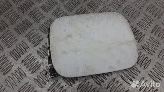 Лючок бака audi 80 B4 (9SE04IC01)