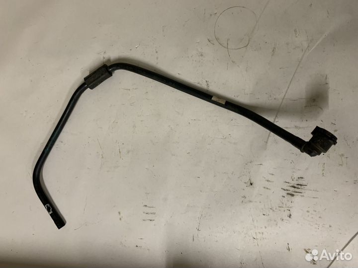 Патрубок расширительного бачкаF32/F33/F36