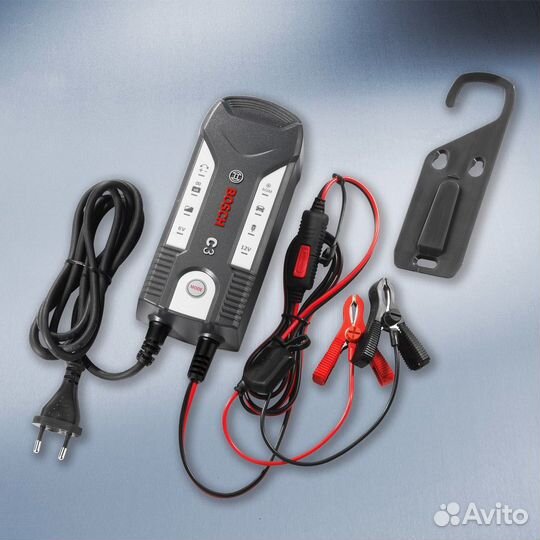 Зарядка доя акб авто (мото) Bosch C3