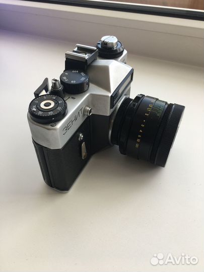 Фотоаппарат зенит ет + вспышка